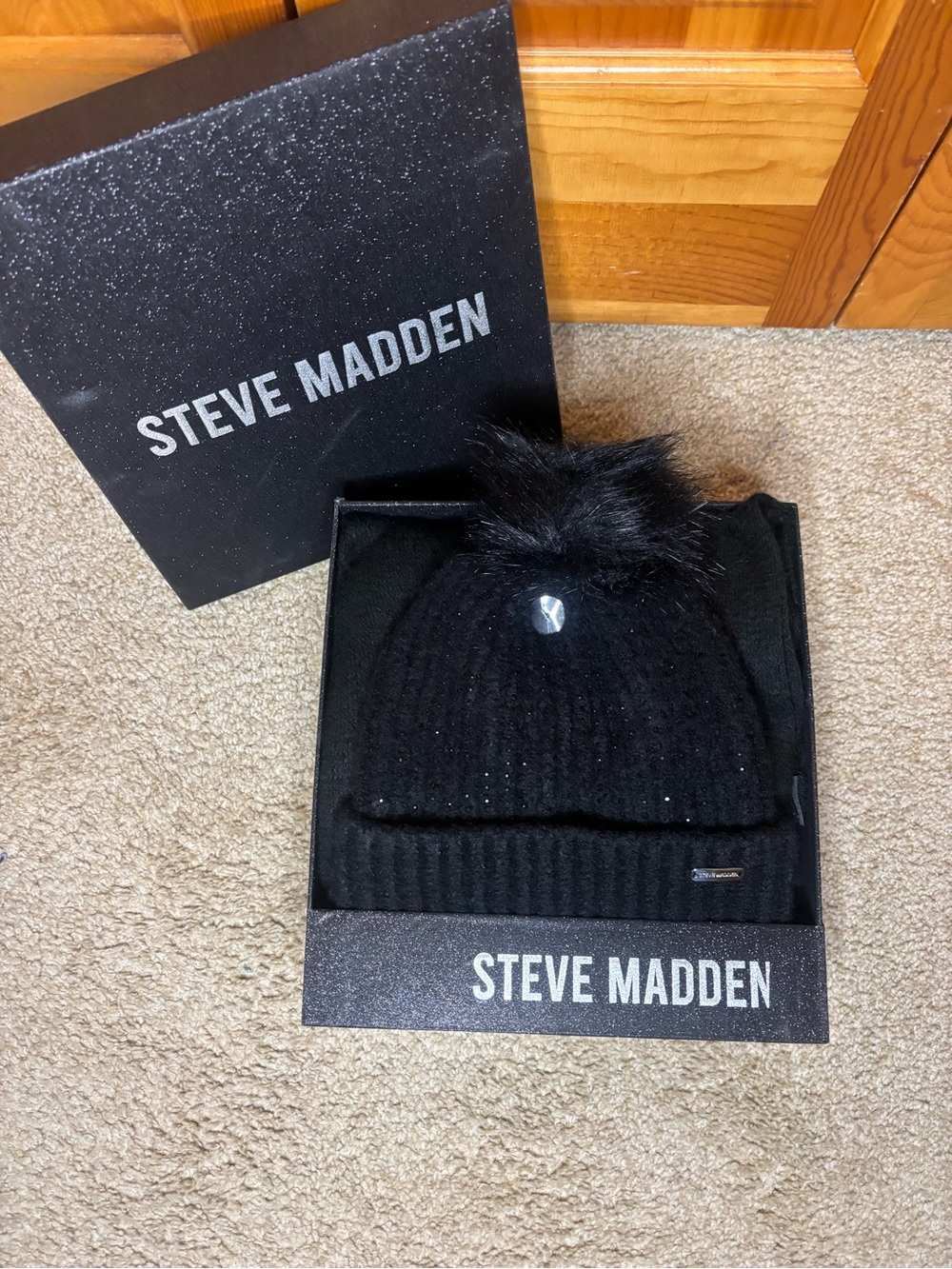 Steve Madden Black Knit Pom Beanie with Faux Fur and Scarf